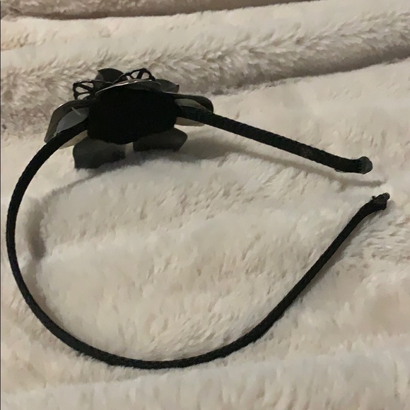 Headband - Picture 3 of 4